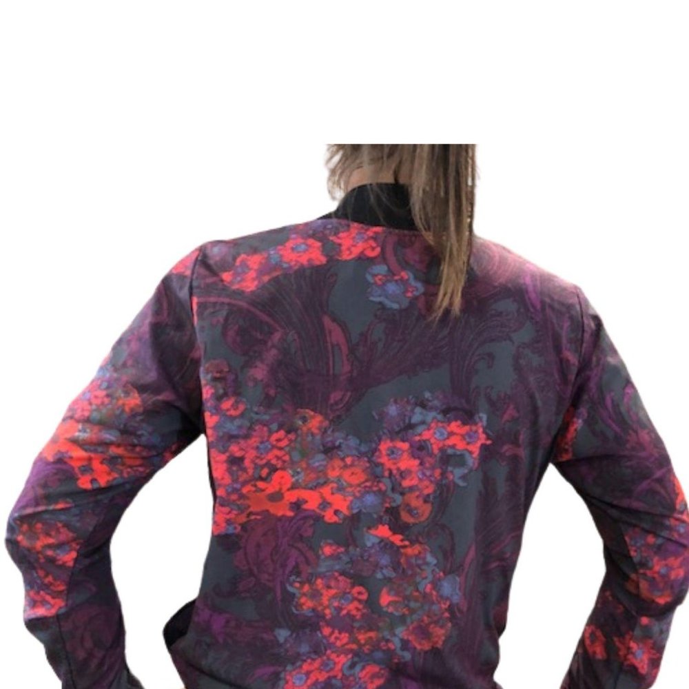 Fabletics Ithaca Bomber Jacket Romantic Floral - image 6